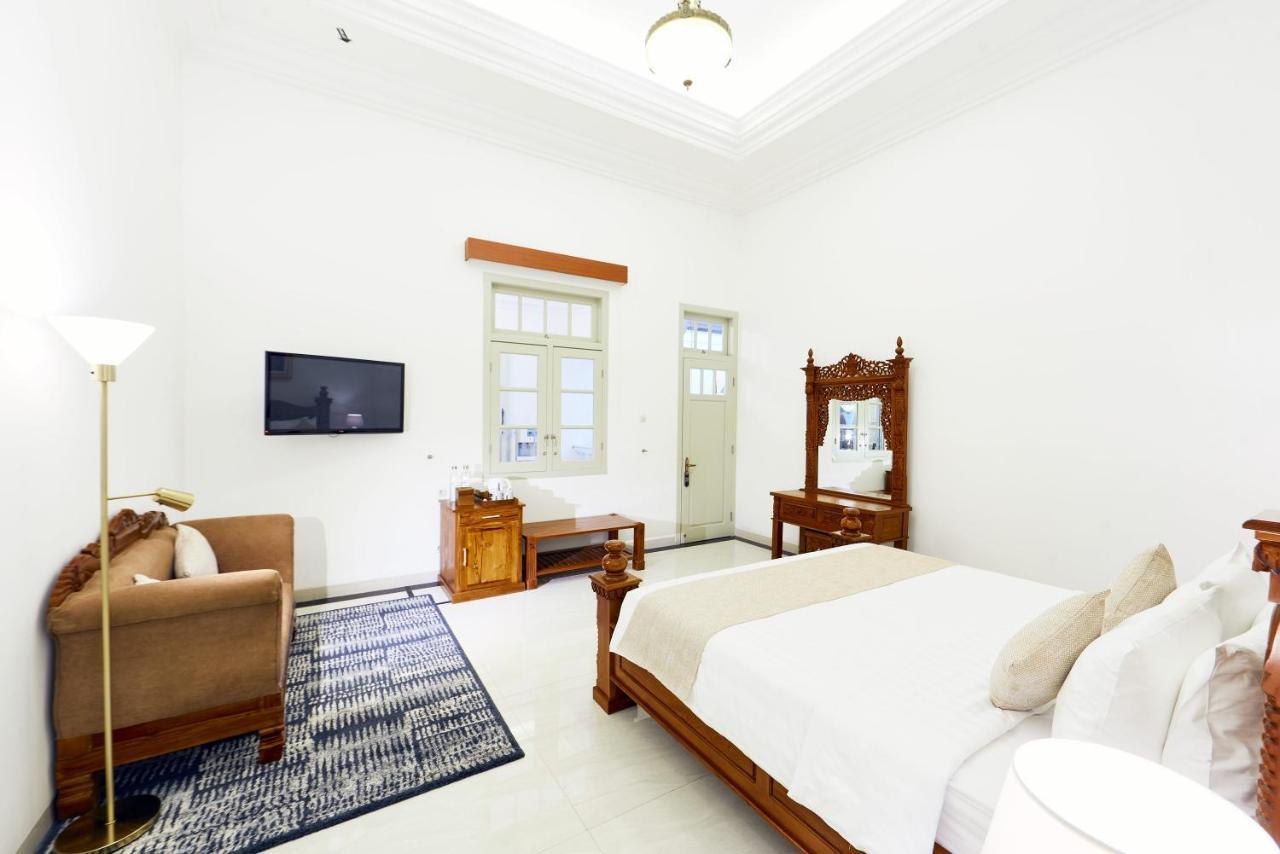 Tirtodipuran Hotel By Natts Hospitality Indonesia ジョグジャカルタ エクステリア 写真