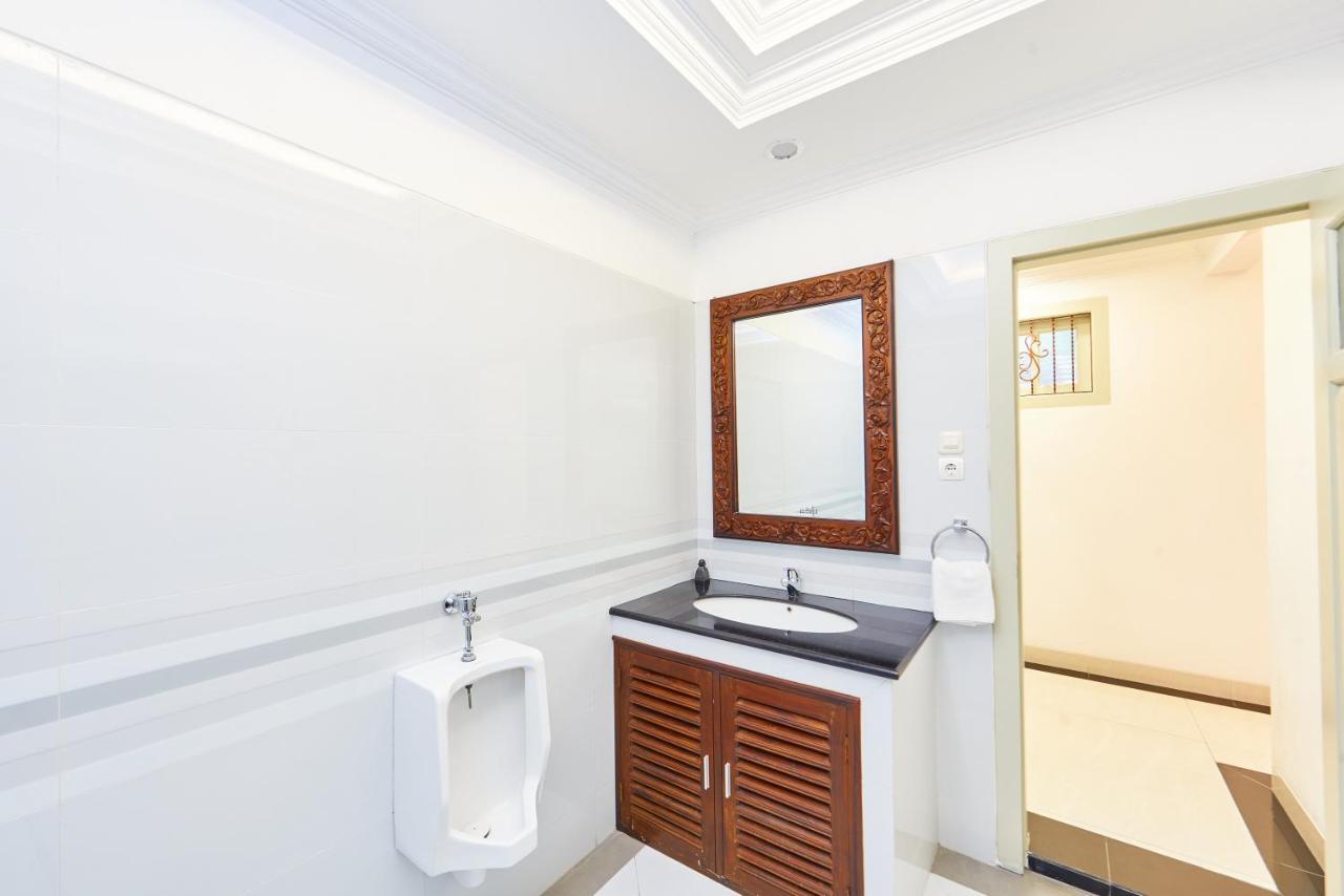 Tirtodipuran Hotel By Natts Hospitality Indonesia ジョグジャカルタ エクステリア 写真
