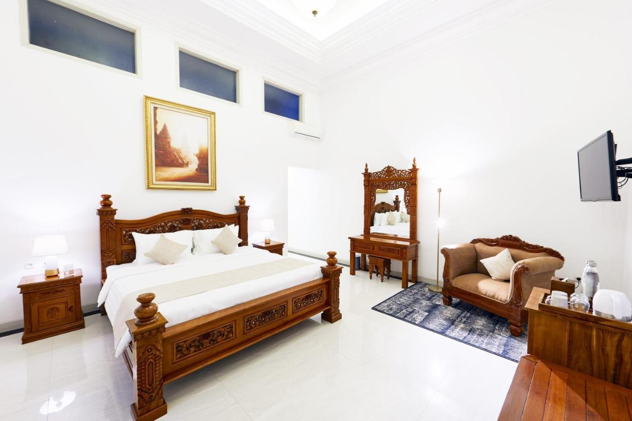 Tirtodipuran Hotel By Natts Hospitality Indonesia ジョグジャカルタ エクステリア 写真