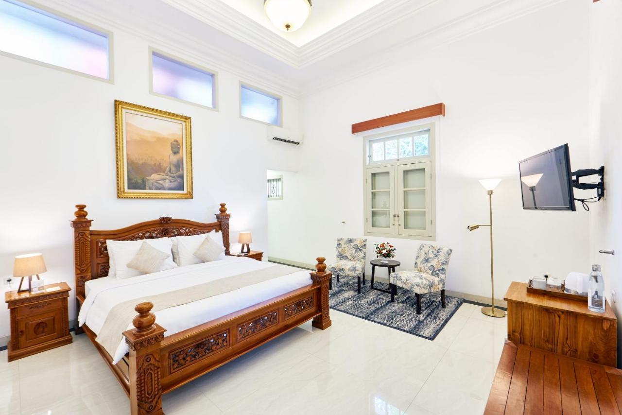 Tirtodipuran Hotel By Natts Hospitality Indonesia ジョグジャカルタ エクステリア 写真